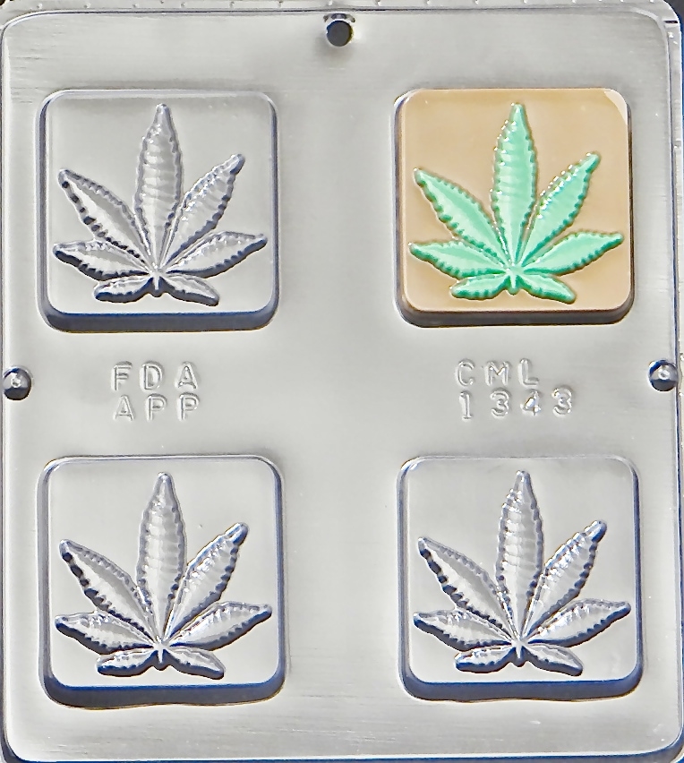CANDY MOLD – Marijuana Leaf Square Bar 2 3/4″ – Cake Connection