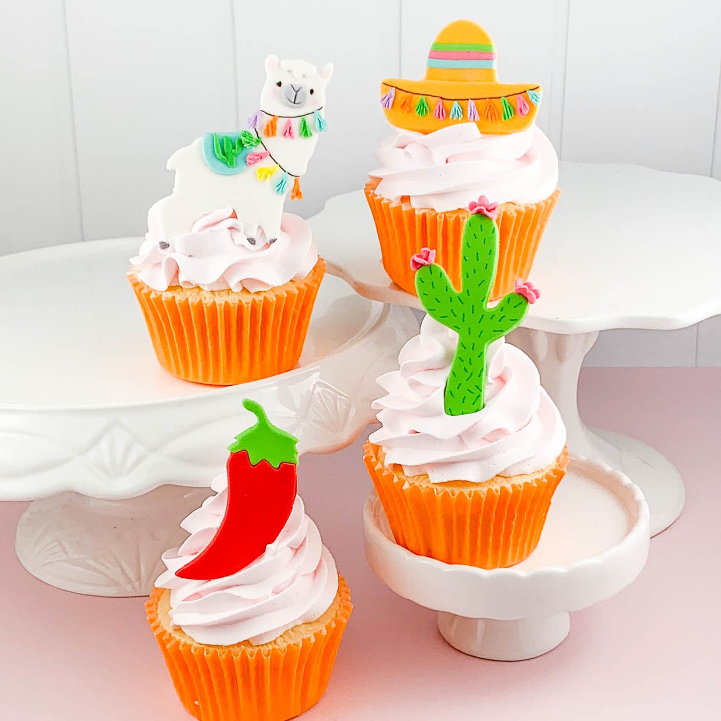 MINI COOKIE CUTTER SET – Fiesta llama, chili pepper, cactus and sombrero –  Cake Connection